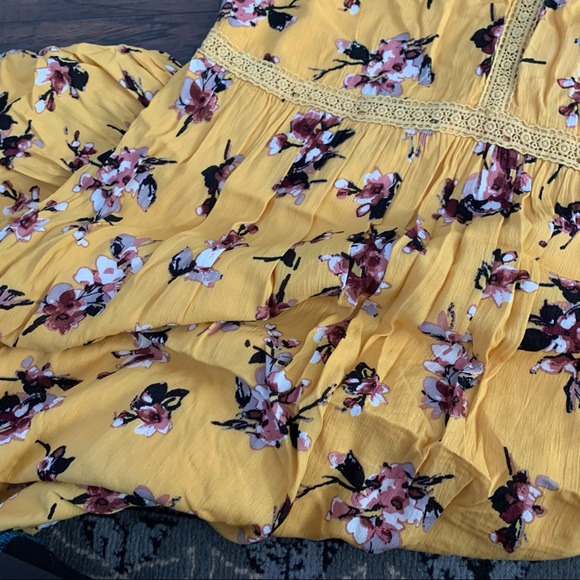 FLORAL DRESS - Picture 3 of 7